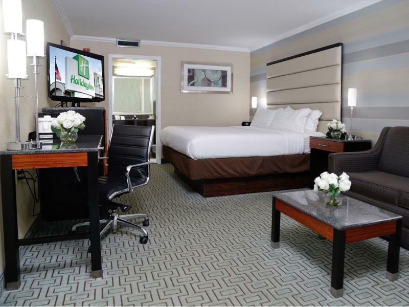 Holiday Inn Plainview-Long Island By Ihg Exterior foto