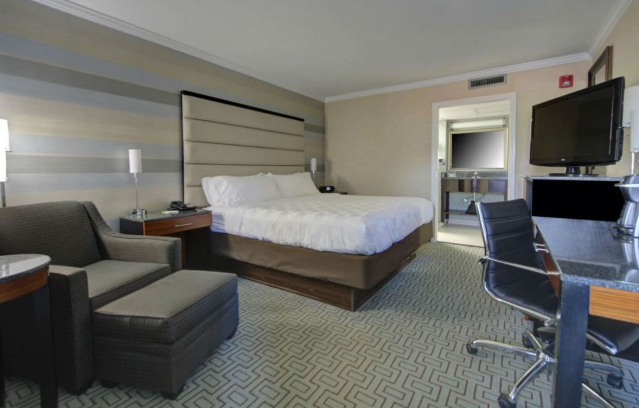 Holiday Inn Plainview-Long Island By Ihg Exterior foto